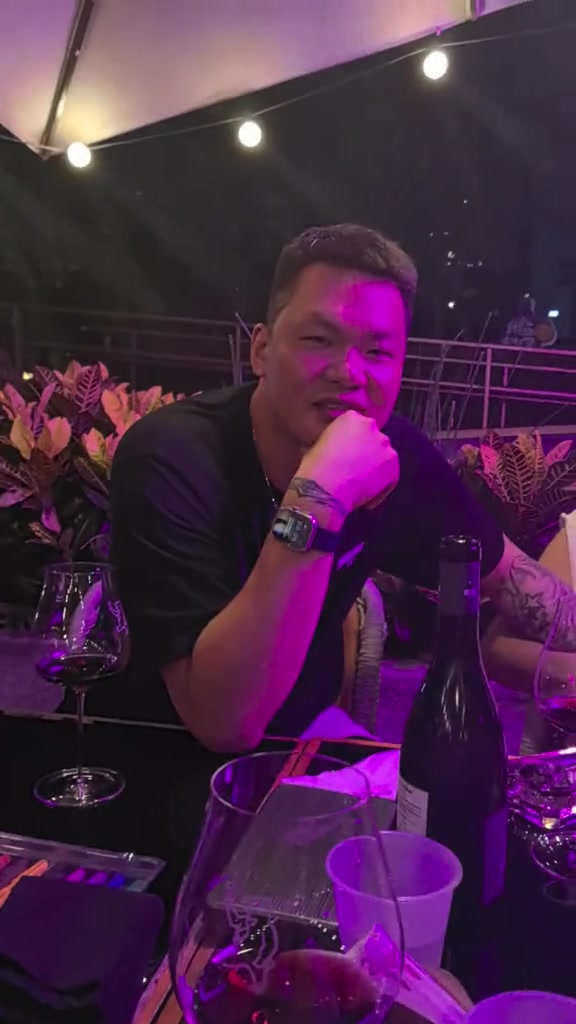 踢足球和打篮球谁厉害？冯潇霆to朱芳雨：打不过 真打不过