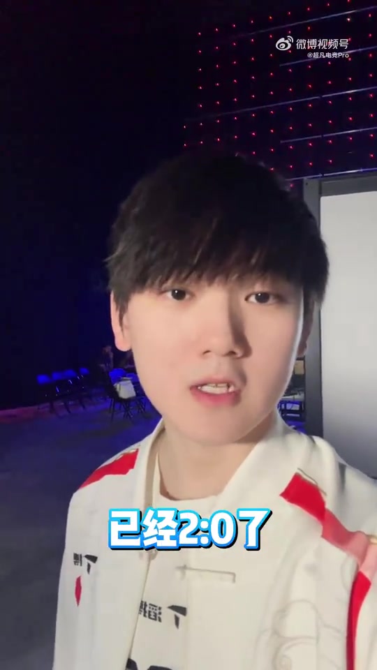 JackeyLove更新抖音：明天跟小吕布比划比划，决赛见！