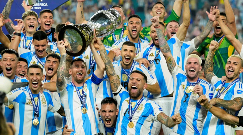 阿根廷必须击败秘鲁才能确保FIFA排行第一，若输球或跌至第三